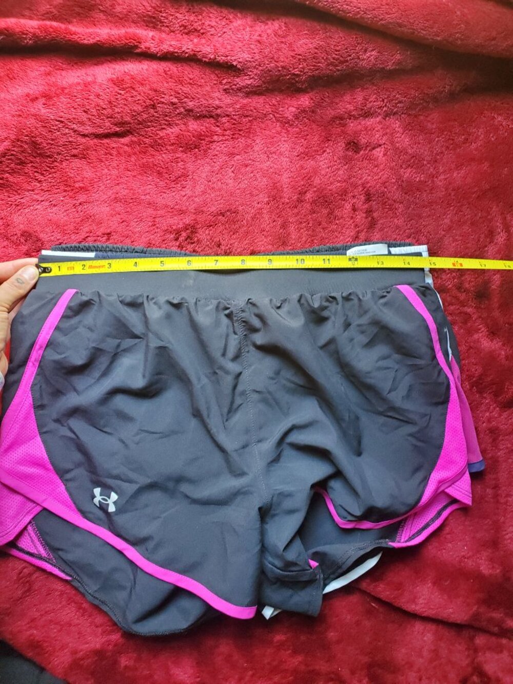 Nike Under Armour 3 pairs of athletic shorts Good to Like New size Small - Picture 2 of 11